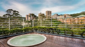 Estupendo Apartamento Duplex en Venta en Medellin Poblado.1101