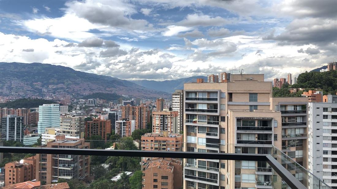 Ilustre apartamento en venta en Medellin Poblado