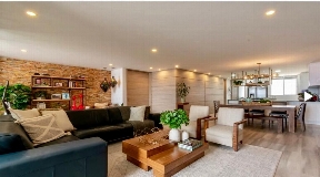 Admirable Apartamento en Venta con cancha se squash en Envigado